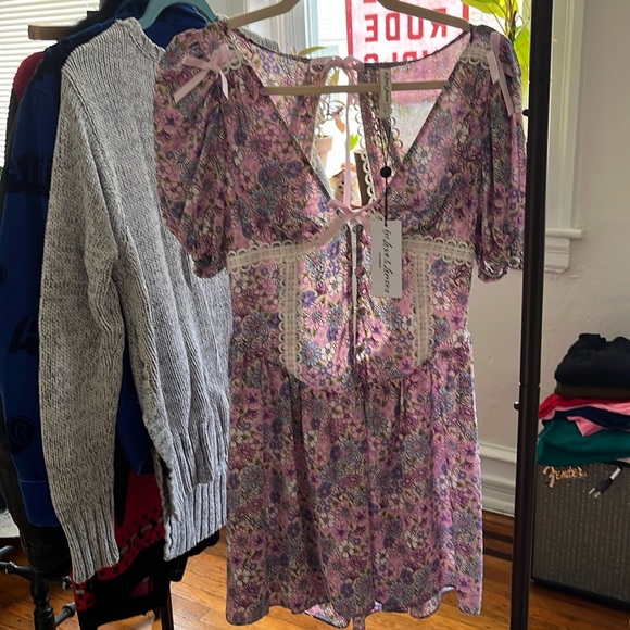 NWT For Love and Lemons S Dress Willow Floral Dress Lilac Mini Puff Sleeve - Picture 2 of 9